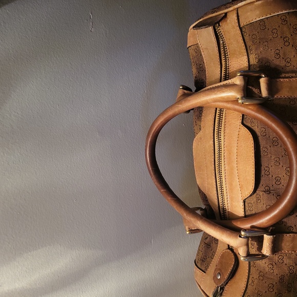 AUTHENTIC VINTAGE GUCCI PURSE - Picture 4 of 7